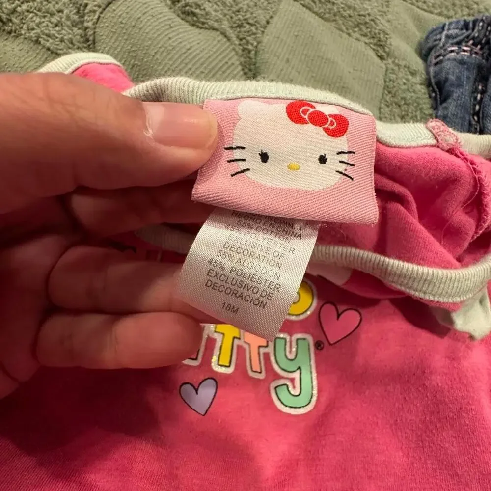 Toddler 18M Lot of 2 Hello kitty pink top with Embroidered Jeans y2K